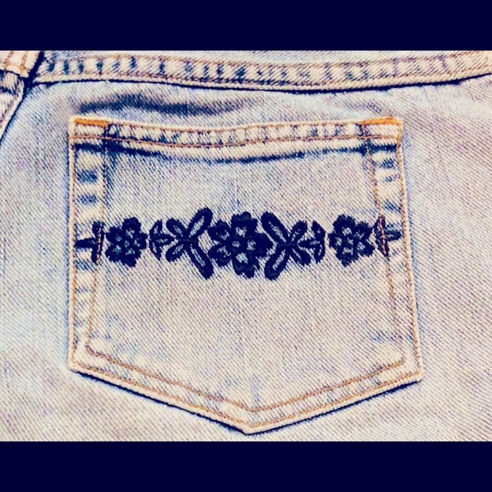 💙 SALE 4/$20 Aeropostale Jean shorts button up